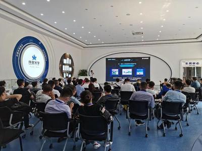 想换眼镜的朋友看过来!持奉贤工会会员卡享受这些福利&rarr;